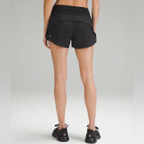 Lululemon Athletica Speed Up Medium Rise Short 4” Length Lined New w tag - Picture 3 of 9